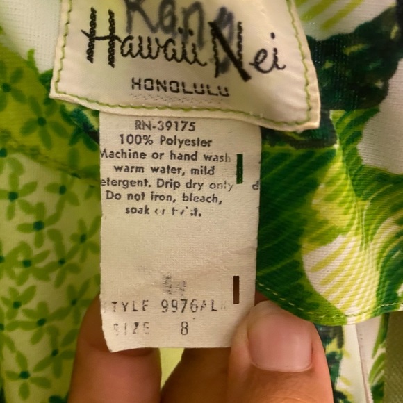 Vintage Hawaiian maxi dress - Picture 3 of 3